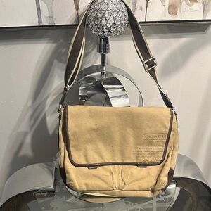 Coach Messenger bag